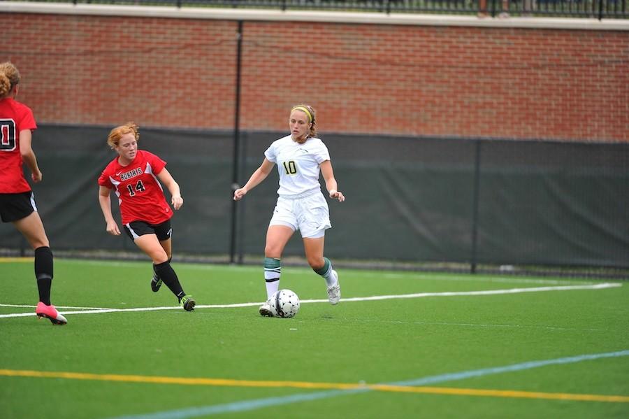 Women’s soccer drops two games on the road