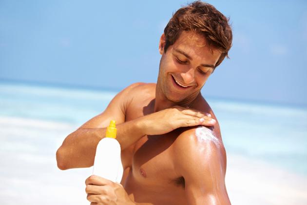 NOT NEWSWORTHY NEWS: Male sapien rubs sunblock on fellow male sapien [no homo]