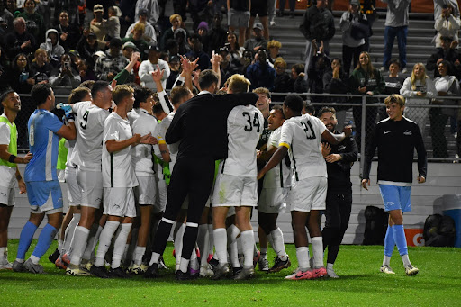 Le Moyne College Men’s Soccer Stuns Syracuse in Thrilling Upset