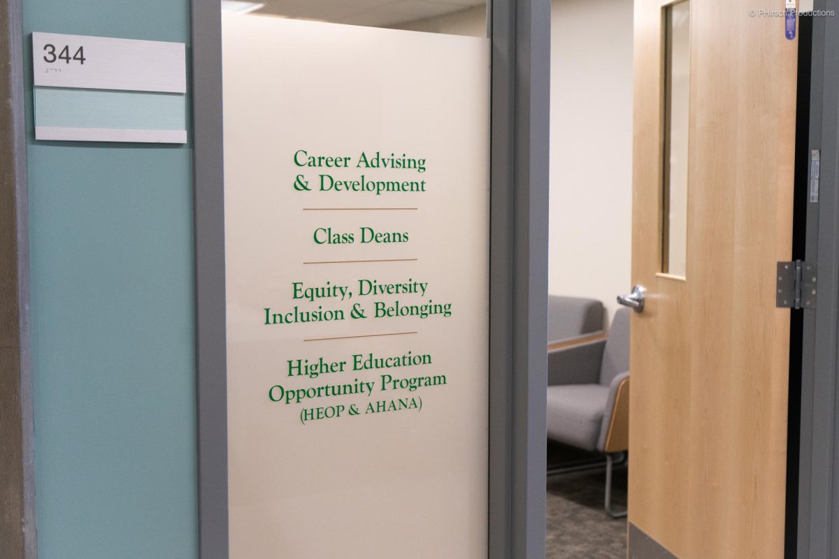 Under Federal Pressure, Le Moyne Diversity Office Contemplates Name Change